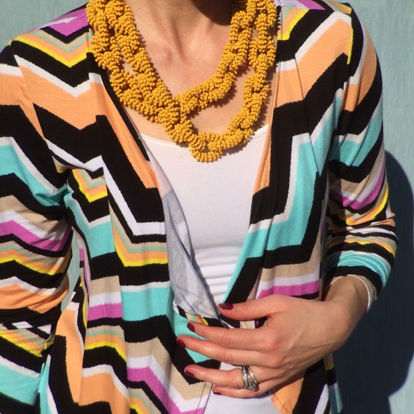 Bright Chevron Drape Cardigan - Picture 2 of 8